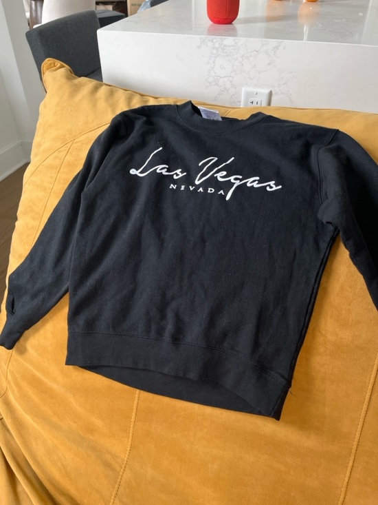 easy surf co Tops - Las Vegas Nevada Women’s Black Crewneck Sweatshirt (Size Small)